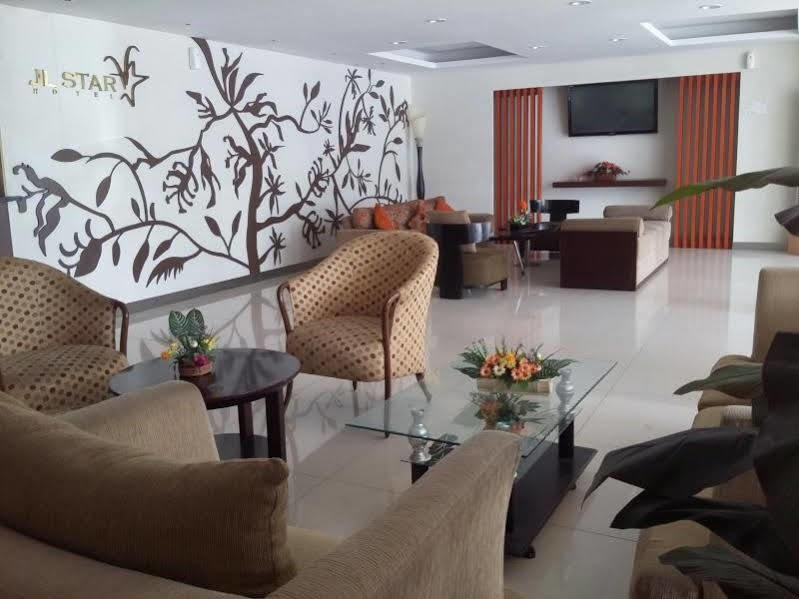 Hotel Jl Star Makassar